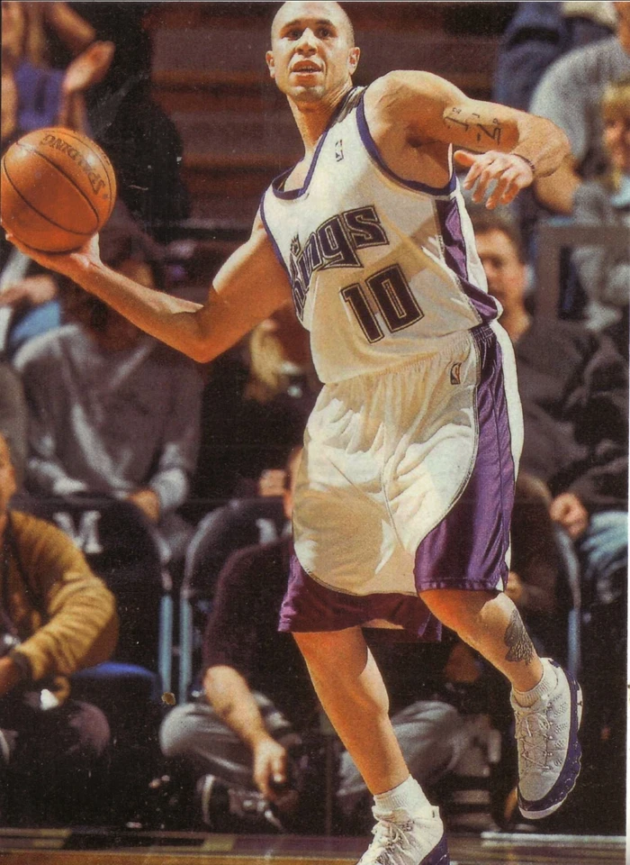 Foto brillante a color de Mike Bibby Sacramento Kings 5x7 Foto 1 de 1
