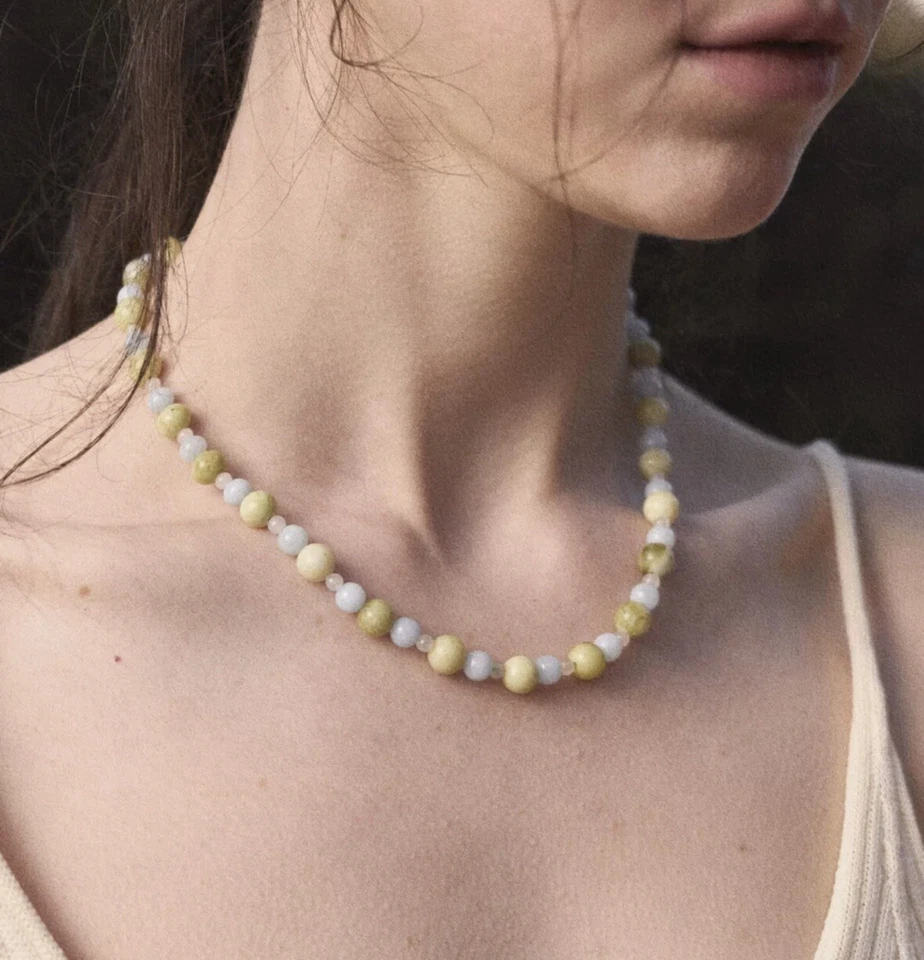 Collar Piedra Natural Piedra Limón Aguamarina Colección Calcedonia Blanca Foto 1 de 4