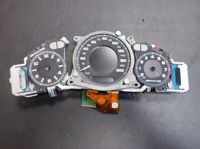 Mercedes AMG E320 E350 E500 E55 E63 W209 W211 Tachoscheibe mit LCD MPH 88601229 - Bild 1 von 4