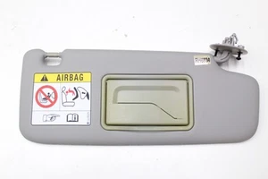 Parasoles Derecho + OPEL Karl C16 2015-2019 + Original 42747714 + NUEVO - Imagen 1 de 7