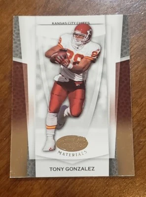 2007 Leaf Certified Materials Tony Gonzalez #142 HOF - Image 1 of 2