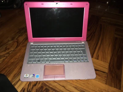 COMPUTER PORTATILE SONY VAIO NETBOOK 10.1 POLLICI ROSA sconto entra e leggi - Immagine 1 di 4