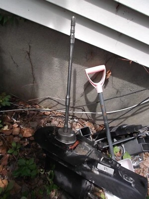 mercury outboard lower unit  60+ hp 4 stroke no issues at all. Foto 1 de 3