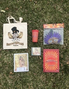 Official Britney Spears 2009 Circus Tour Merch Bundle Memorabilia Lot - Picture 1 of 15