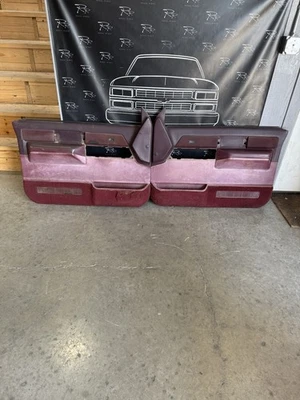 Paneles de puerta rojos OEM para Chevrolet GMC Silverado Tahoe GMC Sierra Yukon 88-90 Foto 1 de 4