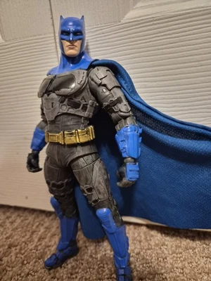 Custom Creations: McFarlane DC Multiverse Ben Affleck Batman The Flash Movie - Image 1 of 4