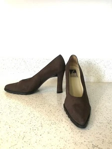 CHARLES JOURDAN Brown Suede shoes. UK Size 5 - Picture 1 of 11