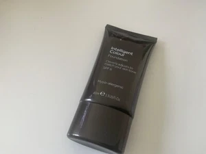 Boots No7 Intelligent Colour Foundation MEDIUM Spf6 Hypo Allergenic New Sealed - Picture 1 of 4