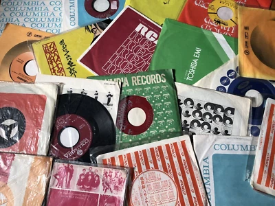 Japanese Import Vinyl Bundle x3 7" Records Random Rare Records VG-VG+ Sampling - Image 1 of 4
