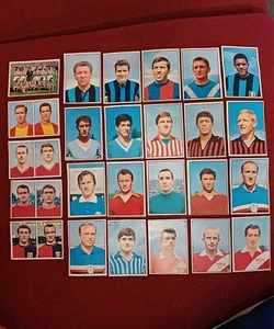 LOTTO 25 Figurine per album Calciatori Panini 1965 - 1966 • Da recupero...Leggi: - Foto 1 di 2