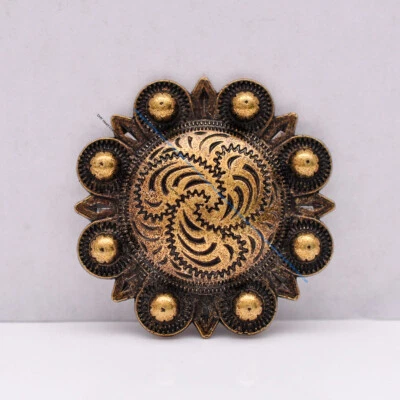 10X Vintage Brass Flower Engraved Berry Leathercraft Western Horse Saddle Concho - Image 1 of 4
