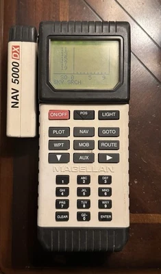 Magellan NAV 5000 DX - Imagem 1 de 2