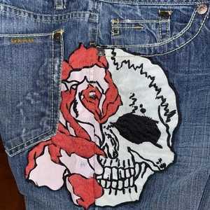Y2K GRAIL Made in USA Jeans with a Skull and Rose - Picture 1 of 7