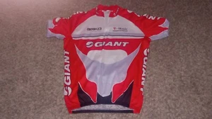 Men's Giant Cyclist Shirt Jersey Size Medium Color Red White T-Mobile Triathlon - Picture 1 of 3