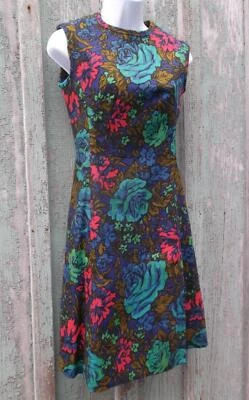 Vestido Vintage XS S MCM Everfast Lino Azul Vivo Rosa Floral 32B Aberturas Laterales En muy buen estado Foto 1 de 4