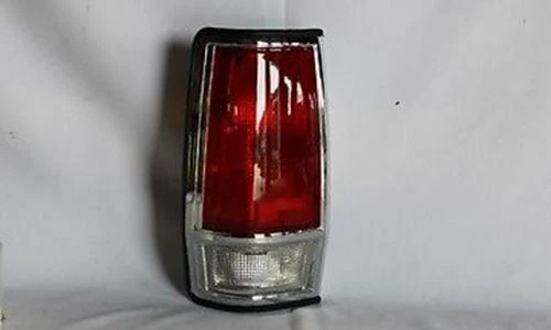 Luz trasera del lado del conductor para camioneta Nissan 720 85-86 tracción trasera lámpara Foto 1 de 1