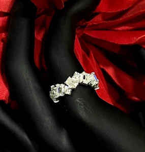 2.30Ct Designer Emerald and Round Diamonds Band Ring-VIDEO.FREE Diamond Studs. - Picture 1 of 13