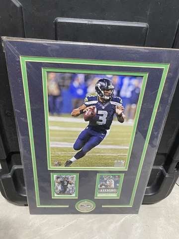 Russell Wilson Poster NFL Wall Graphics SEAHAWKS And Cards Cover