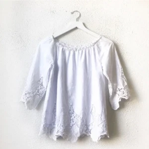 NWT Drew White Lace Off the Shoulder Blouse Small - Picture 1 of 8