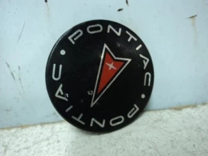 01 GRAND PRIX CENTER WHEEL HUB CAP 00 02 03 9593169 78748 - Picture 1 of 2