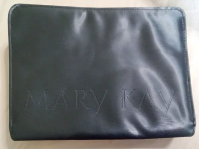 VINTAGE MARY KAY BLACK SAMPLE CASE/BAG - Image 1 of 4