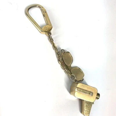 Porta-chaves amuleto Louis Vuitton M65383 óculos armas óculos de sol Porte cles Cannes - Imagem 1 de 4