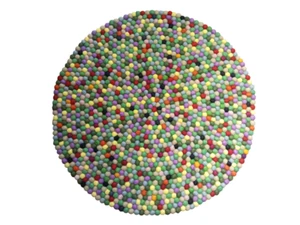 Green Color 100 Cm x 100 Cm Round Felt Ball Carpet For Home/Office - Picture 1 of 4