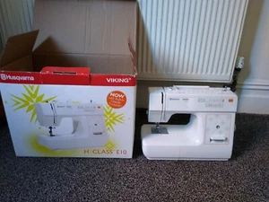 Husqvarna Viking class H E10 Heavy Duty sewing machine - Picture 1 of 10
