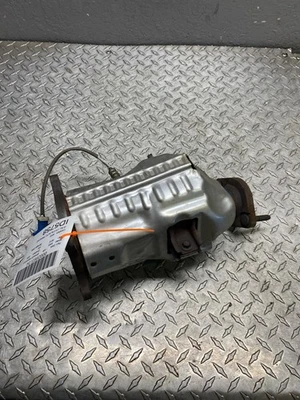 Colector de escape LINCOLN MKX 07 08 09 10 Foto 1 de 4