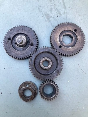 Vintage Triumph T140 timing gear set used shed find - Image 1 of 2