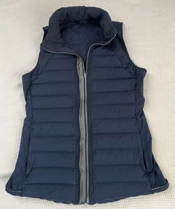 Lululemon Women’s Lululemon Fluffed Up Vest Inkwell Blue Size 8 Goose Down MINT - Picture 1 of 7