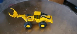 1/64 John Deere 648E Log Skidder - Picture 1 of 8