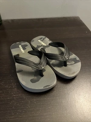 Sandalias camufladas negras azul marino antiguas para niños 10/11 Foto 1 de 4
