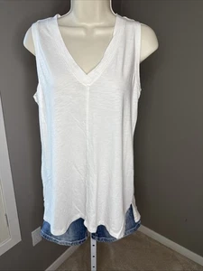 Sonoma V-Neck T-shirt Lot Of 2 T-shirts - Black Tee + White Tee - Picture 1 of 11