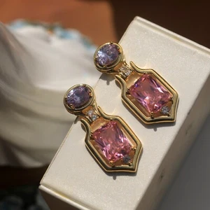 Boucles d'Oreilles Clip on Doré CZ Violet Rose Art Déco Style EH6 - Imagen 1 de 8