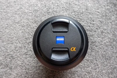 Sony Carl Zeiss 135mm F1.8 ZA Sonnar T* SAL135F18CZ (Sony A mount) - Image 1 of 4