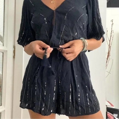 Mameluco manga corta Abercrombie + Fitch azul marino con cuentas lentejuelas, para mujer talla XS Foto 1 de 4