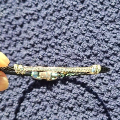 Alor Bracelet 18k White Gold and Diamonds on Black Stainless Steel cable - Image 1 of 4