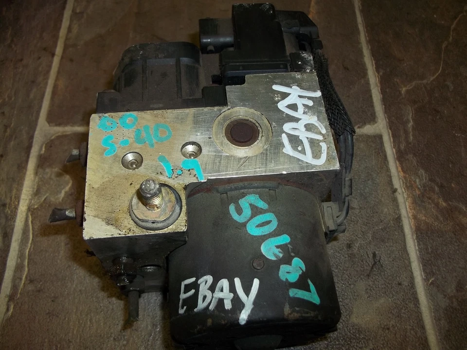 2000 2001 2002 2003 2004 VOLVO S40 ABS/BOMBA DE FREIO ANTIBLOQUEIO ASSY ANTIBLOQUEIO  - Imagem 1 de 3