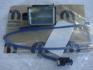 Camioneta Dodge Ram 1998-2010 cableado y luz debajo del capó lámpara nueva - Imagen 1 de 7