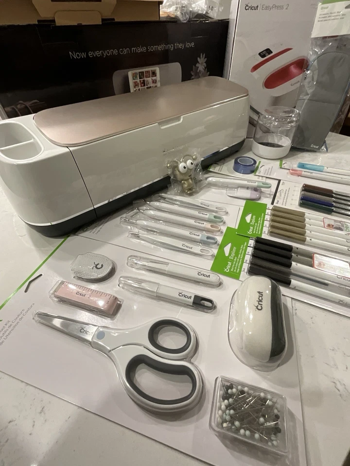 Cricut Maker 3 Die Cutting Machine - 2008334