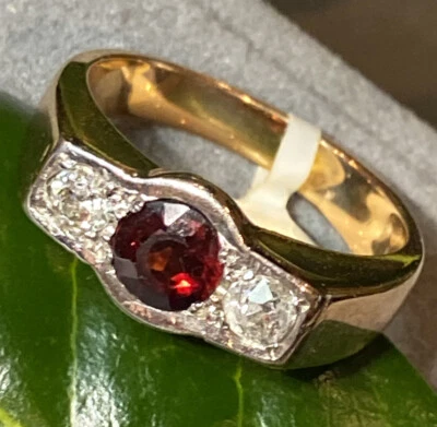 Garnet Diamond Garnet Ring Estate Fine Jewelry Pre-Owned 18K Gold Size 8.5 Band - Image 1 of 4