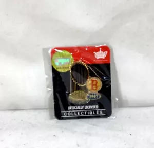 2007 World Series Champions Boston Red Sox Trophy Pin (A) Fenway FREESHIP - Picture 1 of 2