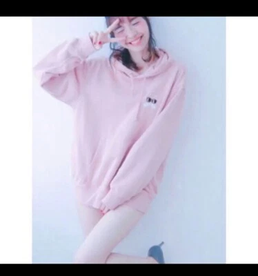 Sweat à capuche Uniqlo Dragon Ball Kosuke Kawamura Pink Master Roshi Rare Tai... - Photo 1/4