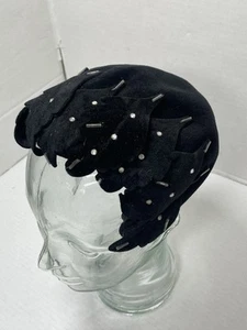 Vintage Women's Fascinator Hat Cap Black Genuine Velour Beaded Leaves Head Piece - Picture 1 of 11