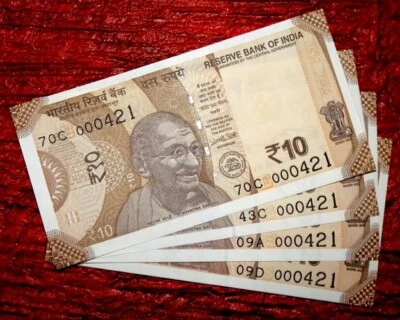 INDIA REPUBLIC | 2018 - 10 RUPEE SAME NUMBER 000421 - 4 UNC NOTES LOT - Image 1 of 3