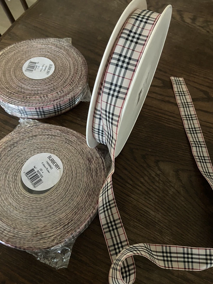 Authentic Burberry NOVA Check Plaid Ribbon 1"W   Roll Lot 100 Yard NEW Rare HTF - Image 1 of 3