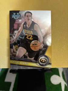 2023-24 Bowman University Chrome - Caitlin Clark #34 (RC) - Picture 1 of 4