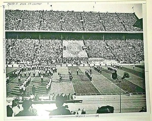 U of Illinois Memorial Stadium BLOCK I Vintage 1970s REPRINT Press Photo 8x10 - Picture 1 of 2
