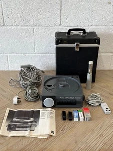Kodak Carousel S-AV2000 35mm Slide Projector with Remote Control and Case TESTED - Picture 1 of 21